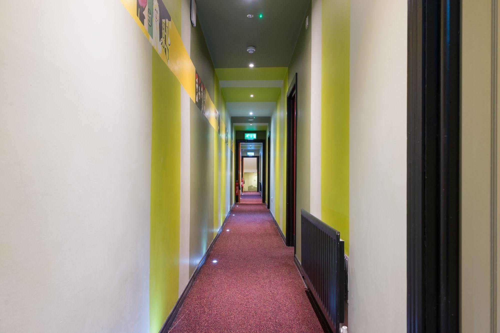 Sky Backpackers Hostel Dublin Buitenkant foto